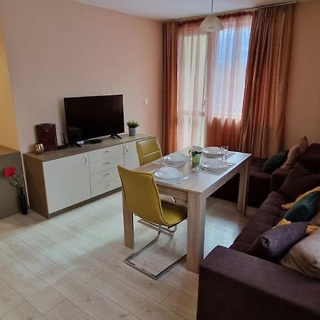 Mila'S 1 Bedroom Apartment София Екстериор снимка